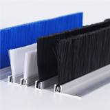 Brosse à bande arrière en métal