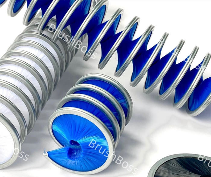 Spring Brush For Climbing Rope Cleaning Spring Brush For Climbing Rope Cleaning